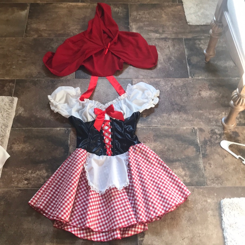 Leg Avenue Little Red Riding Hood Costume Medium
